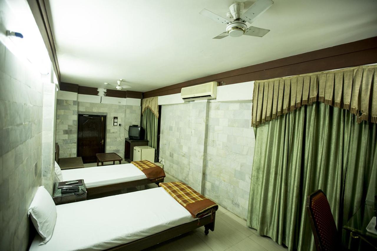 Hotel Deep Avadh Lucknow Extérieur photo