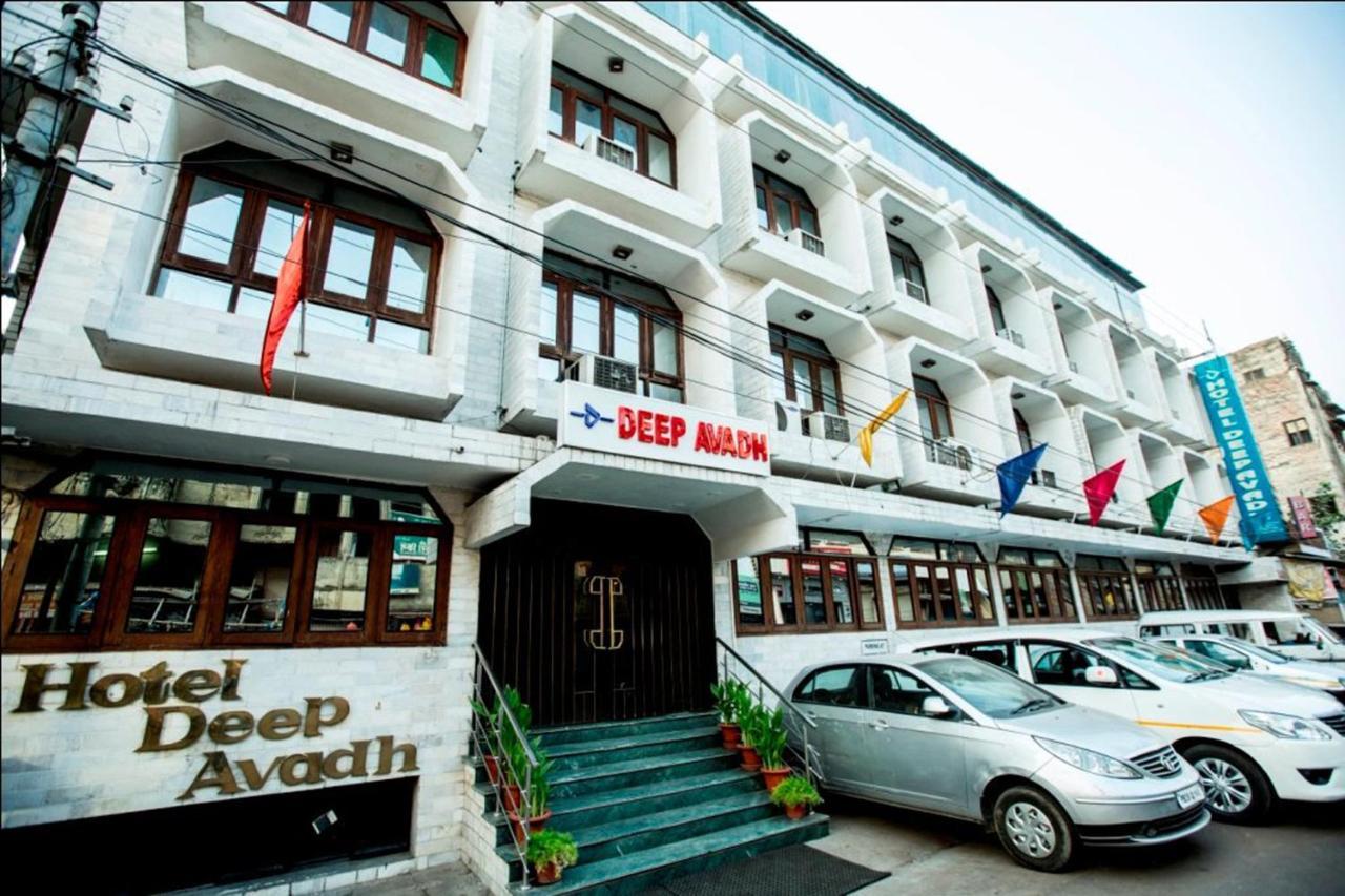 Hotel Deep Avadh Lucknow Extérieur photo